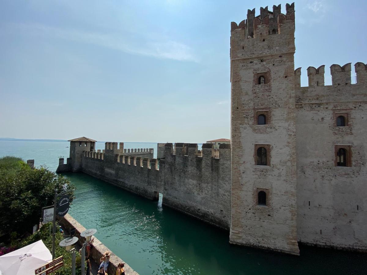 Apartament Castello Mavino Sirmione Zewnętrze zdjęcie