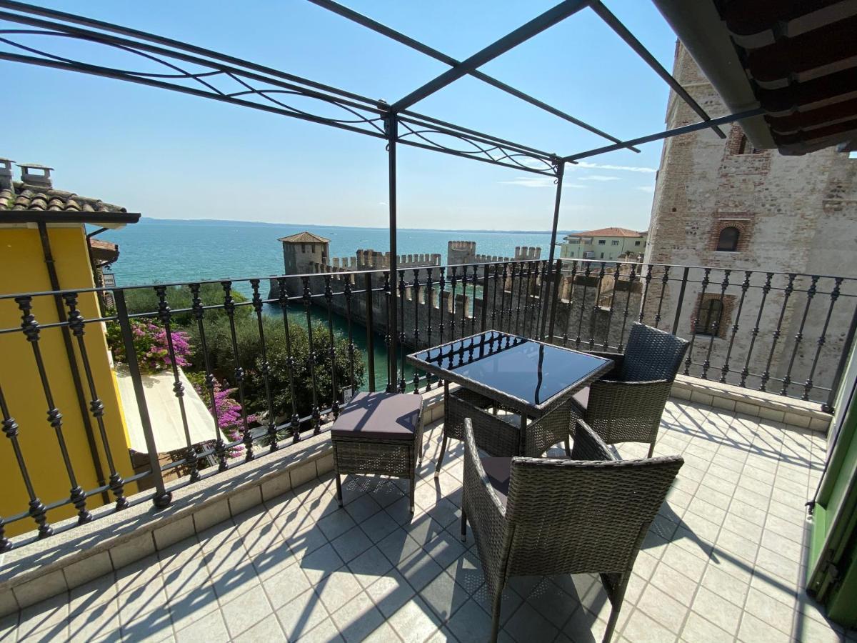 Apartament Castello Mavino Sirmione Zewnętrze zdjęcie